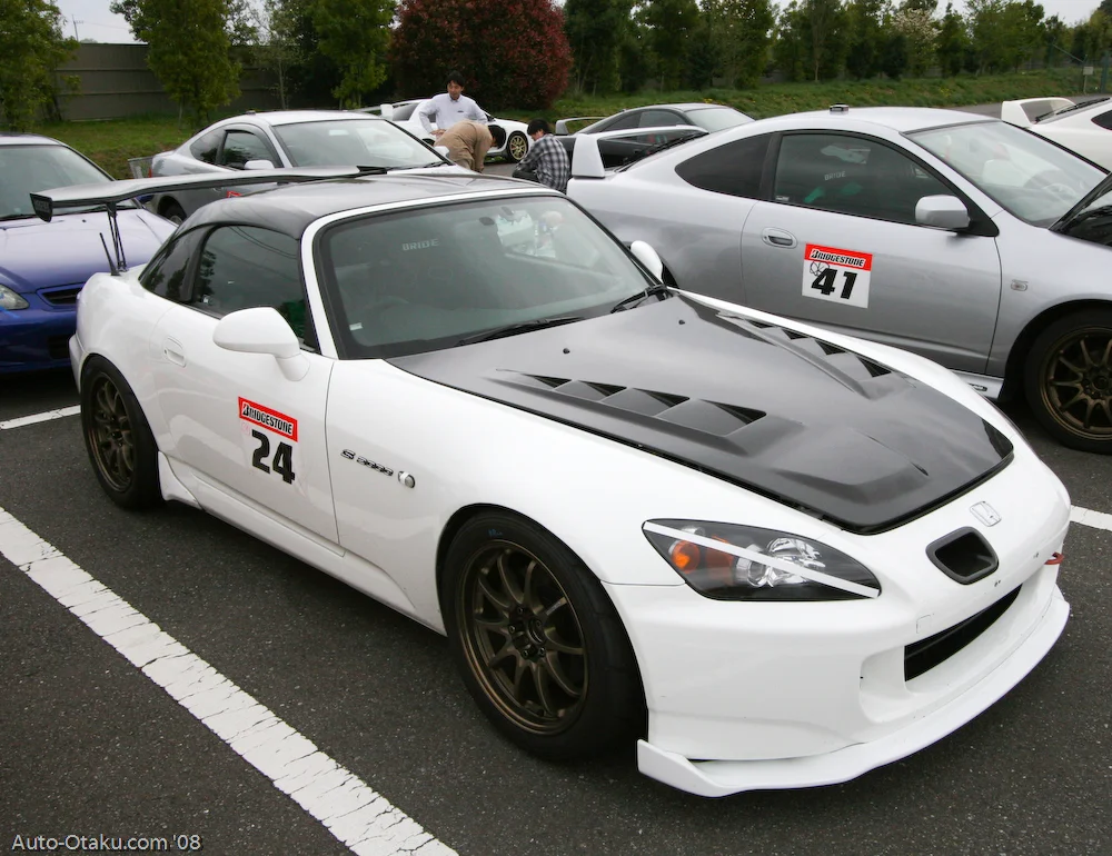 2430569371_4f23f1b64b_o.webp