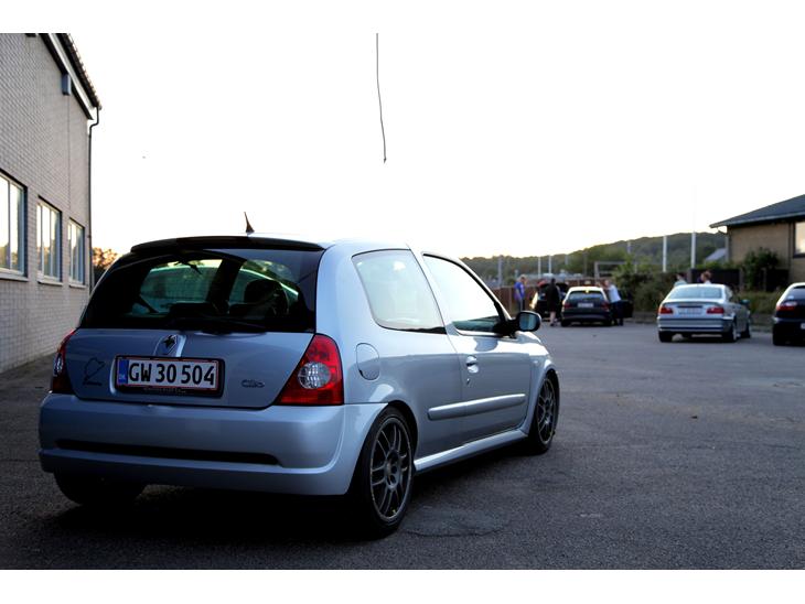 2577588-renault-clio-rs.jpg