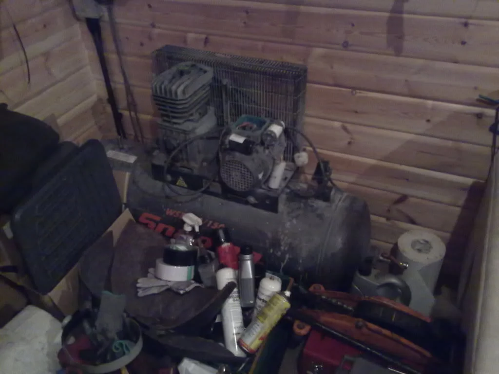 26022011200.webp