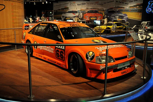 26057906444_ee73d5387b_z.webp