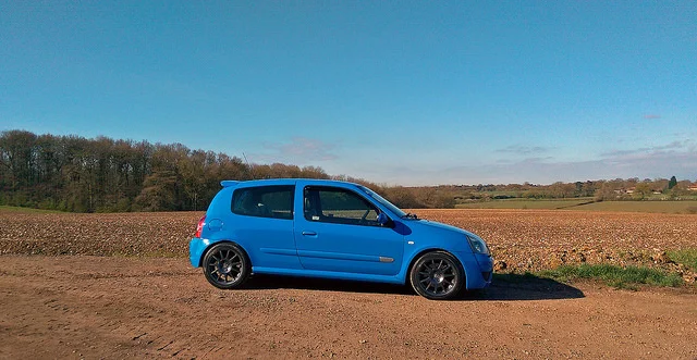 26418582942_2659dfaaa6_z.webp
