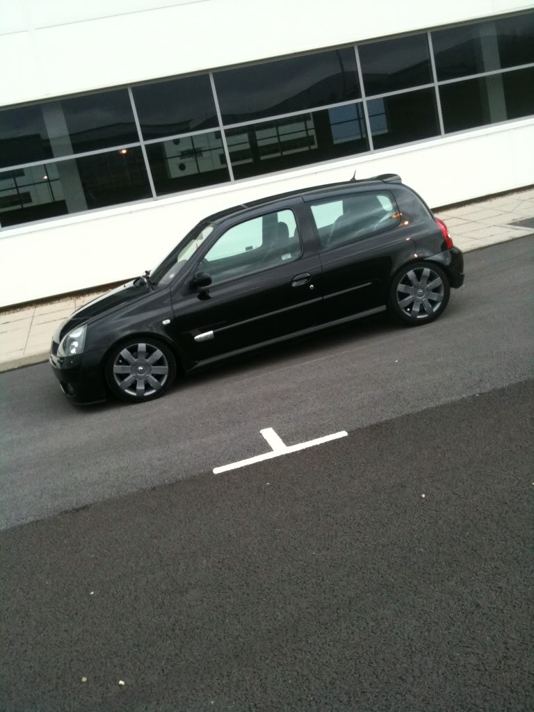 26a5d8af.jpg 26a5d8af.jpg