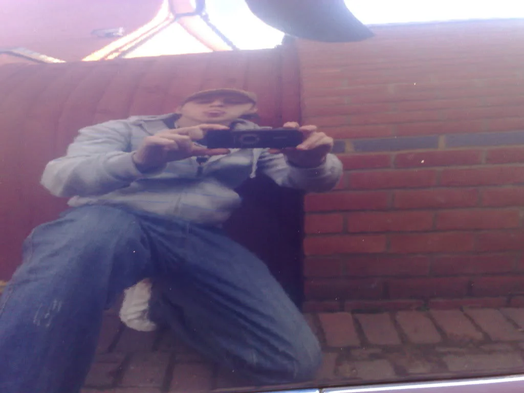 28032009480.webp
