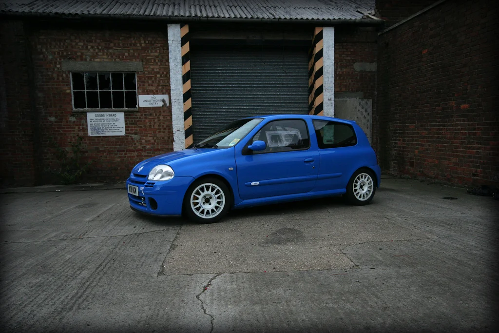 2971325823_e80364ec71_b.webp