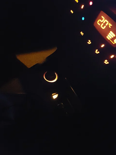 29889838404_9373a14d62_z.webp