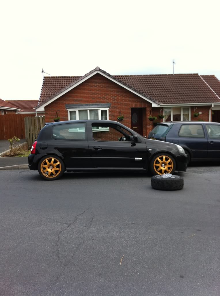 2b910622.jpg 2b910622.jpg