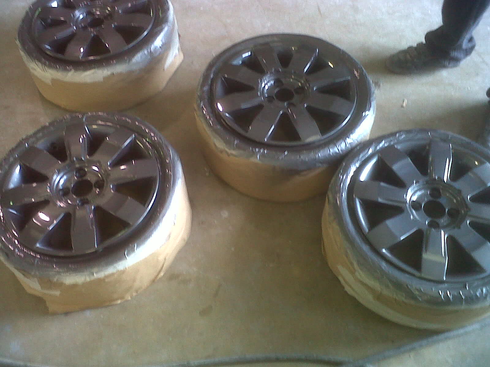 2ltsml3.jpg 2ltsml3.jpg