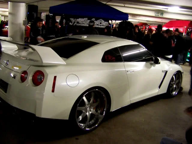 2m76sut.webp