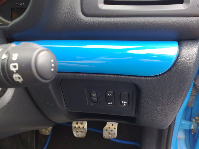 30082008642.jpg