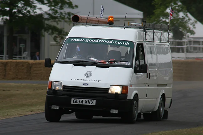 303-Fraud-Transit-Jaguar-Justin-Law-its-got-XJ220-running-gear.webp