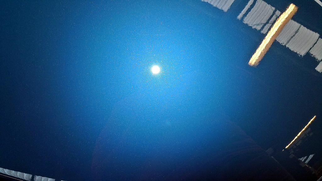 30635268442_3db7232926_b.jpg