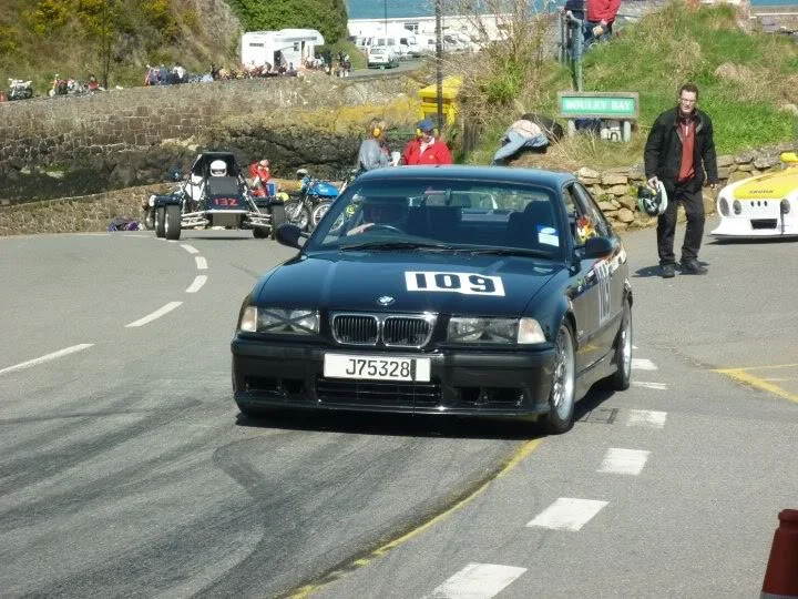 328i.webp