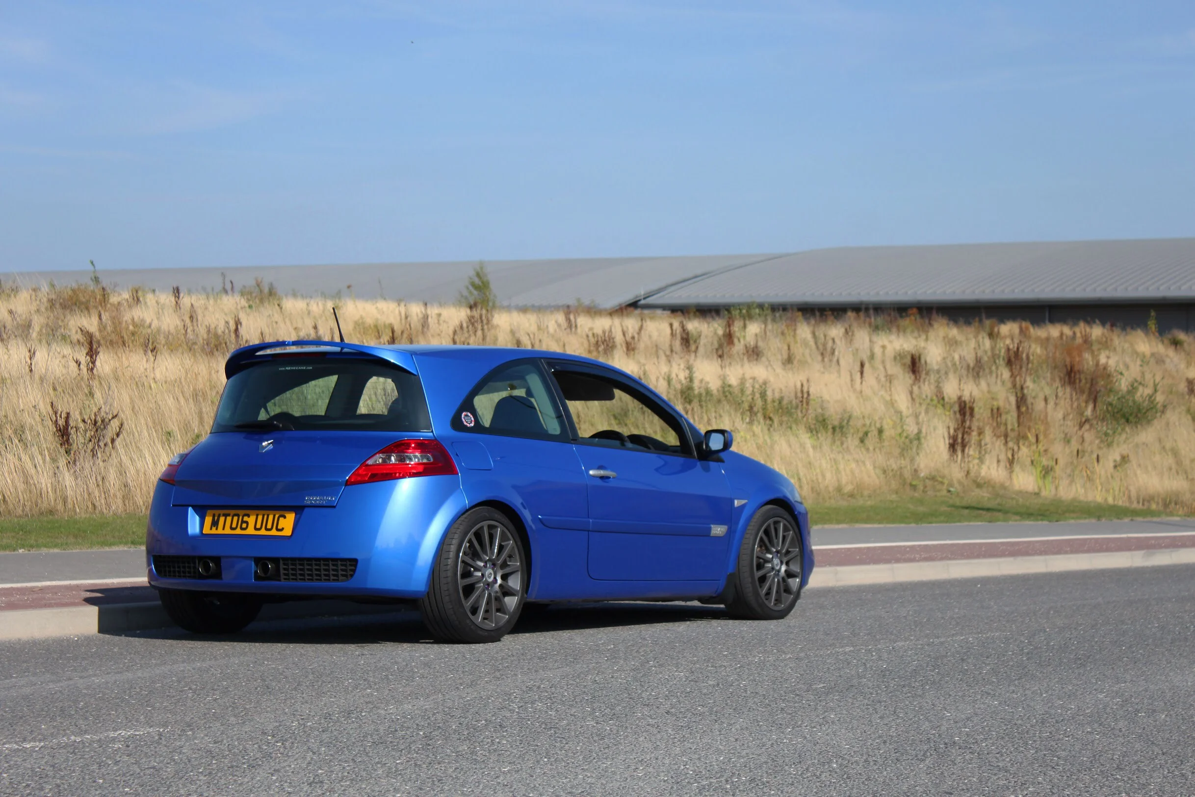 32DA97A5-8F51-4885-945E-6DBF6DF33BE3.webp