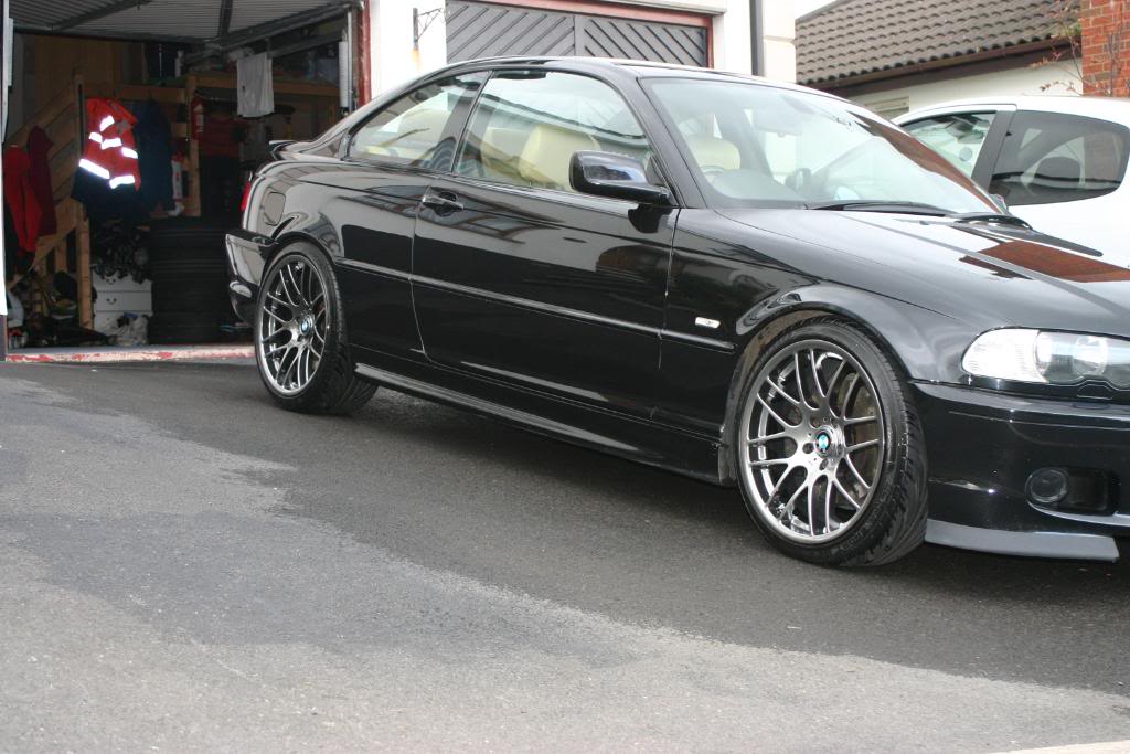 330ciCSLWheels007.jpg