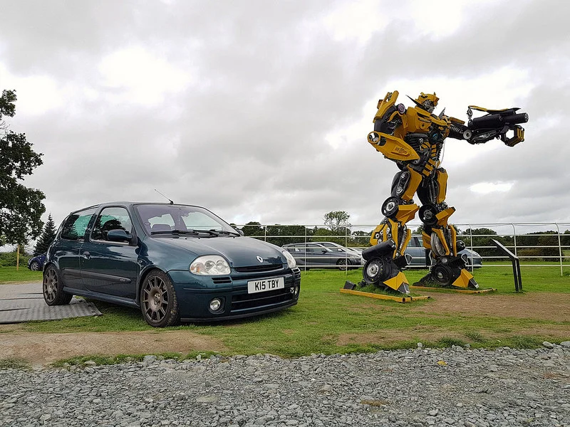 36749907930_74ac3ed774_c.webp