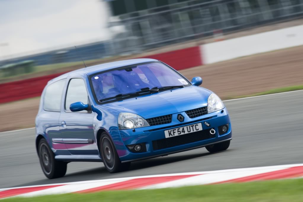 379881b2.jpg 379881b2.jpg