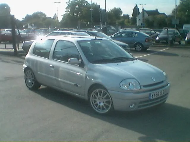 38EF0012.webp