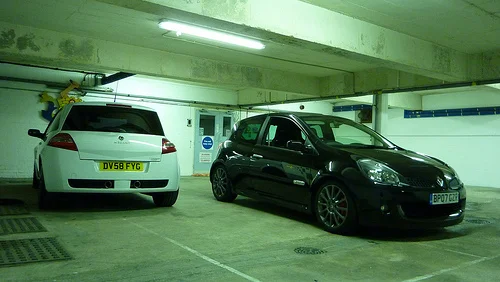 3908102760_cee1082b88.webp