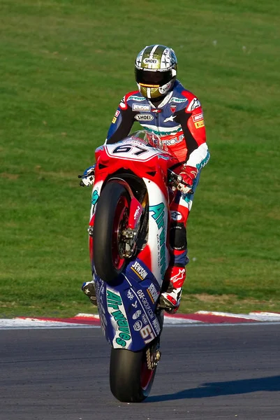 393430083_k3QzR-L.webp