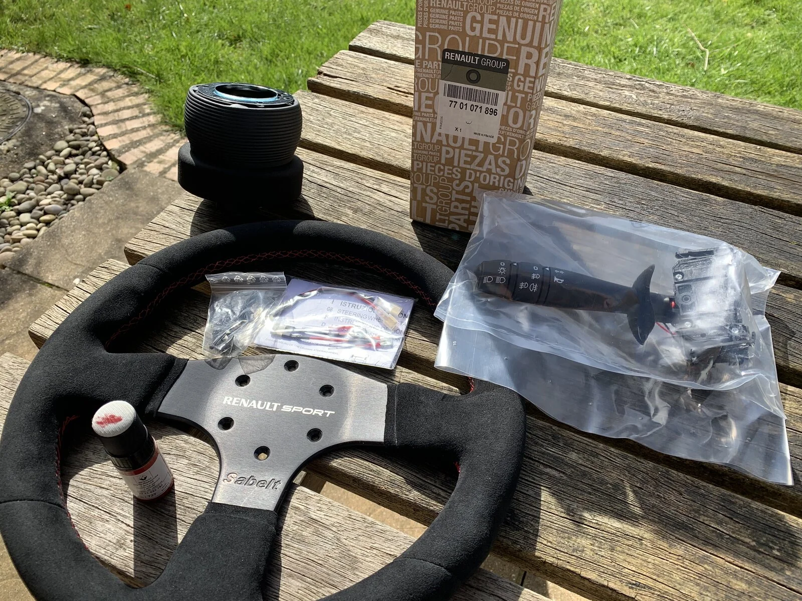 3B5601EA-53A9-41F6-8E2F-6884DE481EEB.webp
