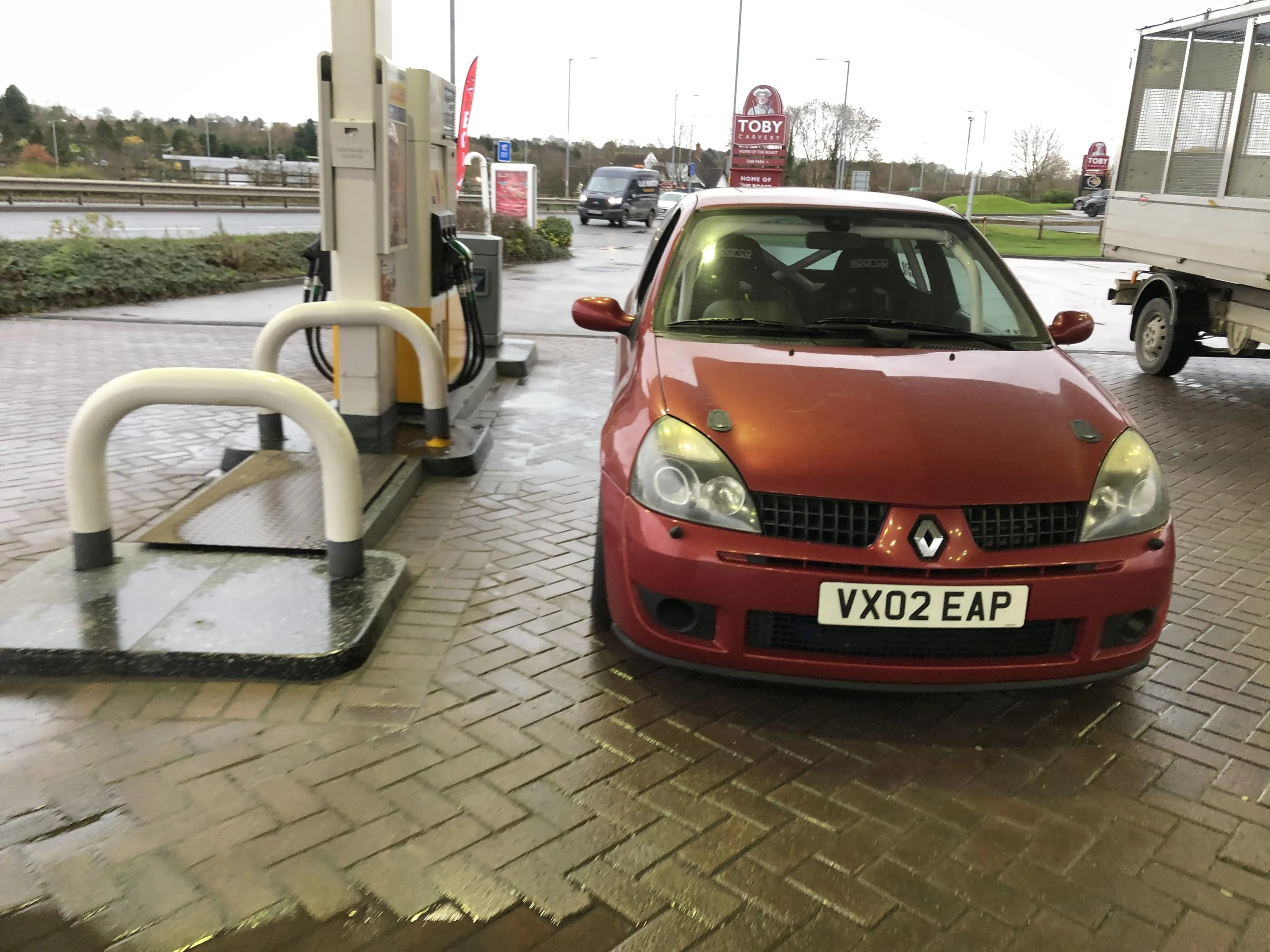 3B8283CE-E744-4A21-BB69-A74793870B60.webp