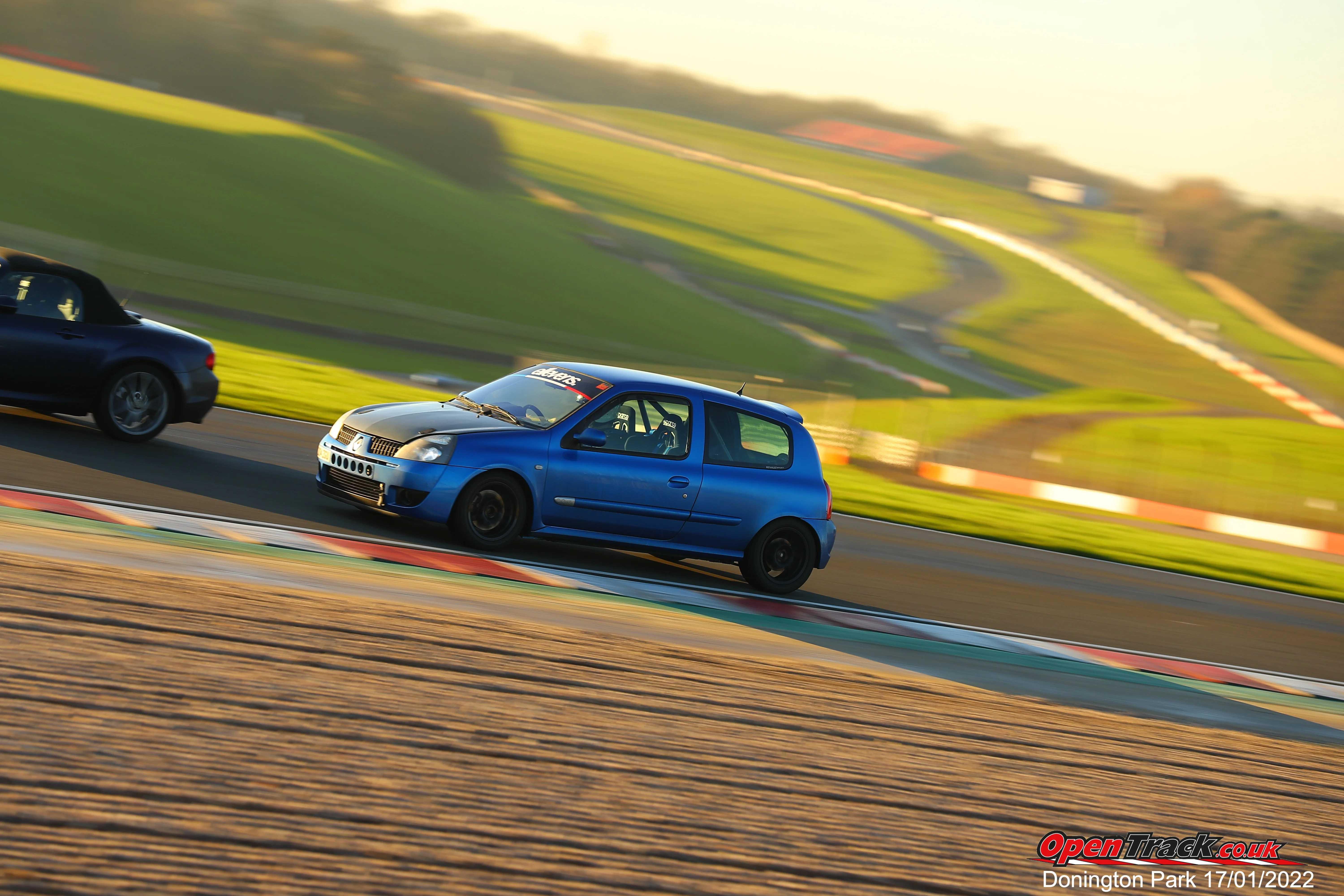 3F144268-6010-4F09-A322-516131062216.webp