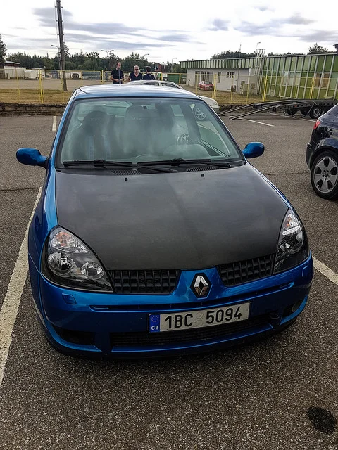 42597347990_3dff8a1ce3_z.webp