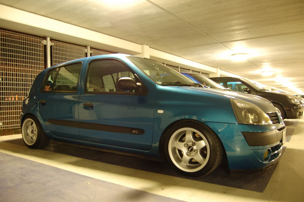 4423704156_89ae8624f7_b.webp
