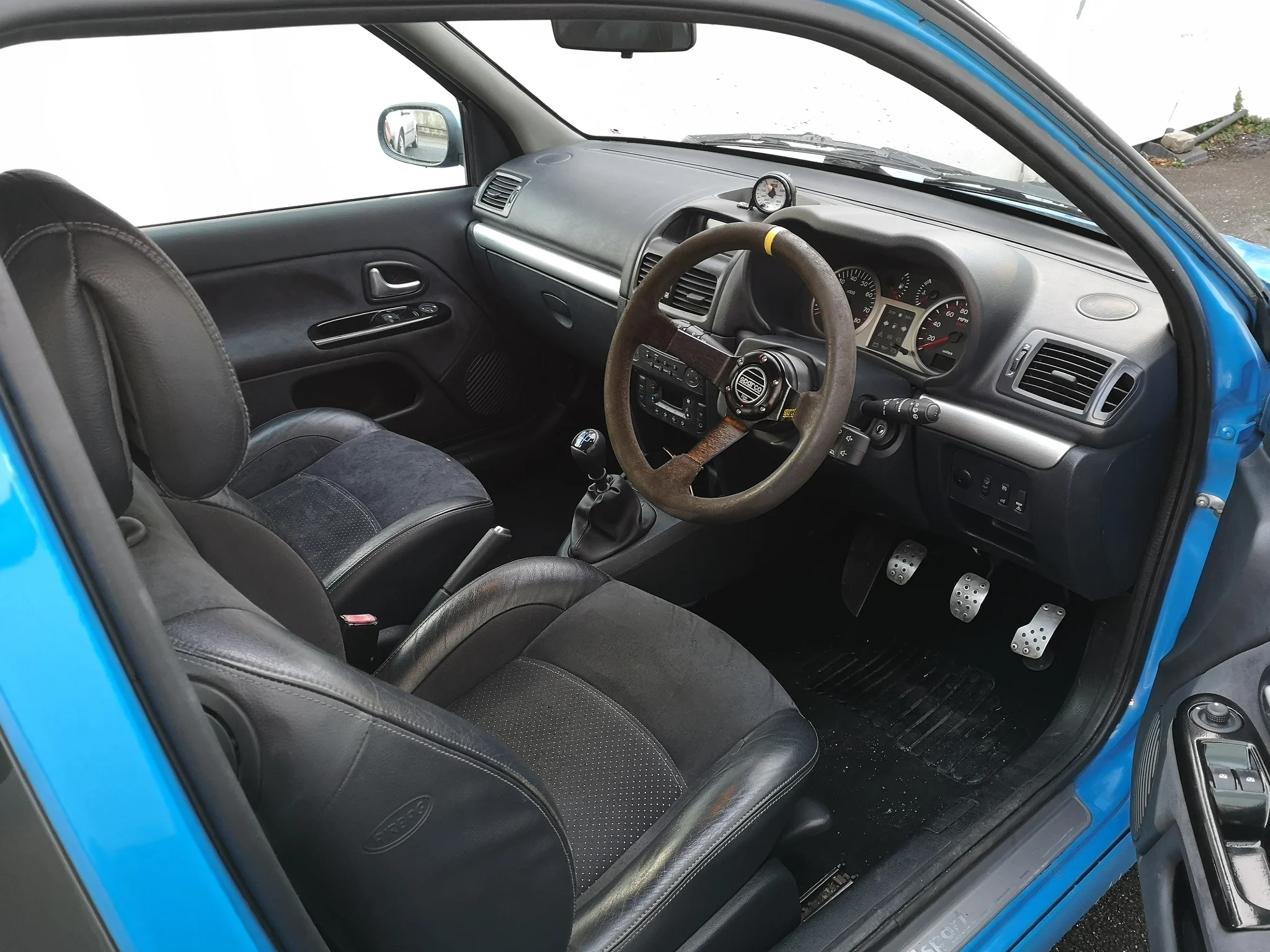 46331742372_7bf06c75f3_k.webp