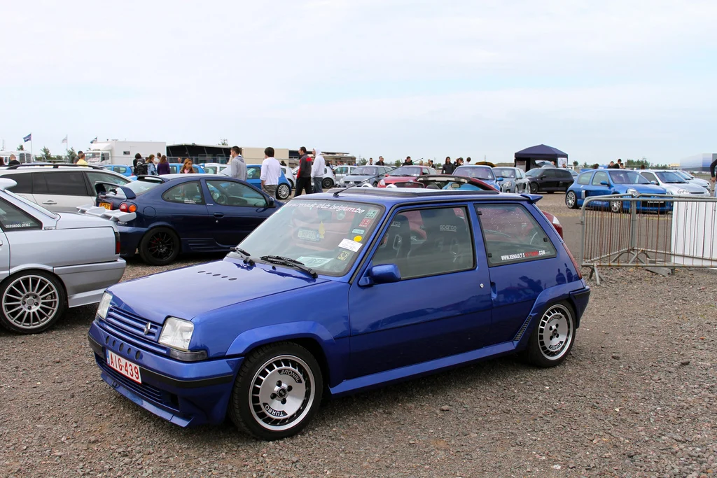 4699703341_daf6028c6c_b.webp
