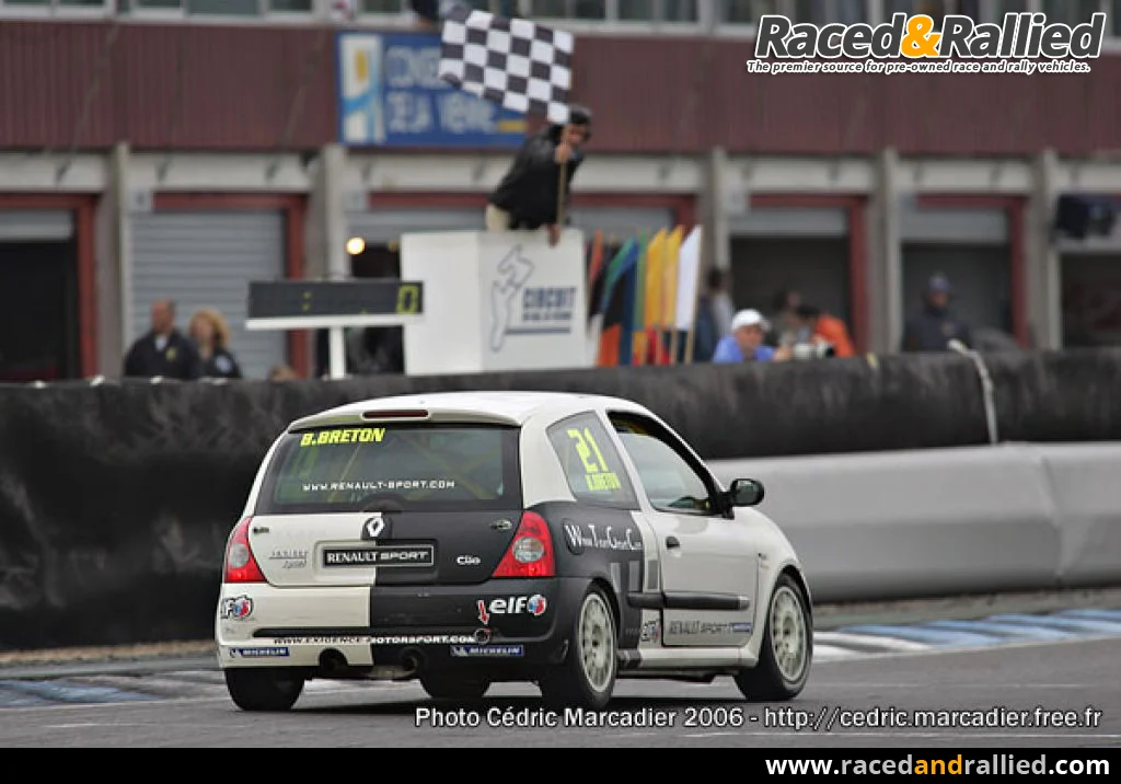 475_1030EsJdUkYYLL1H.webp