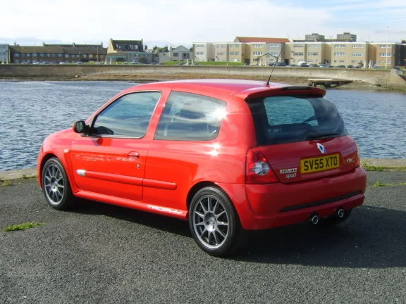 488Clio182Trophy009.webp