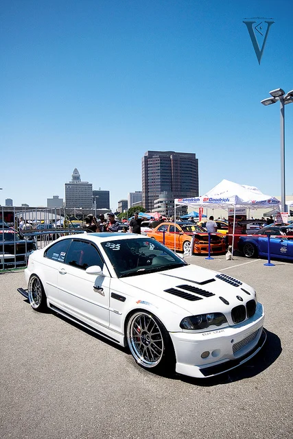 4896065993_a77988f34b_z.webp