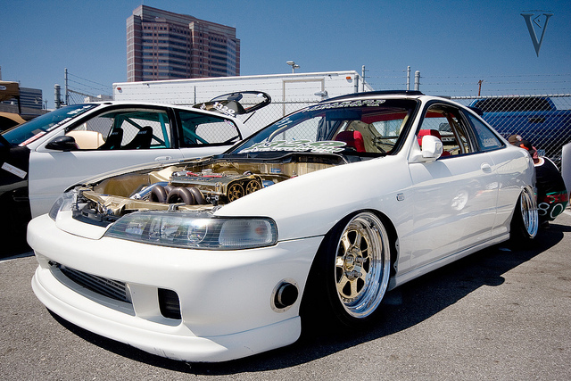 4896682118_b3793637fd_z.jpg