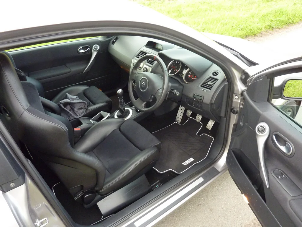 4900896164_59a5b87dc6_b.webp