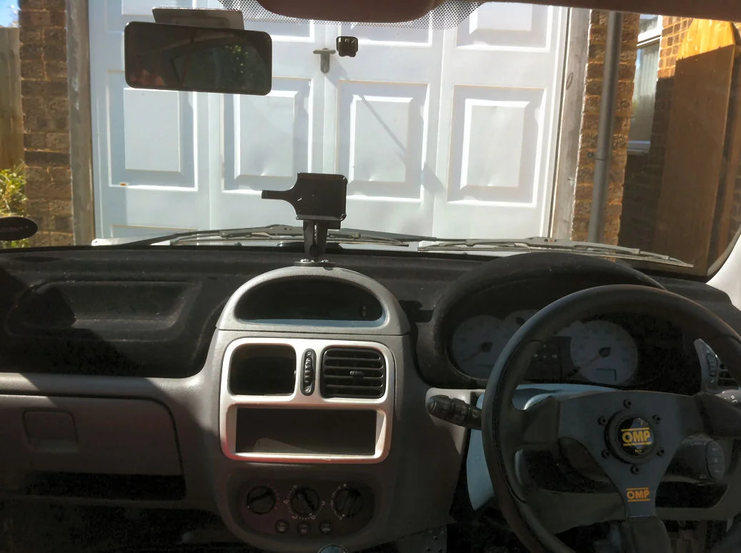 4cYKJD.webp