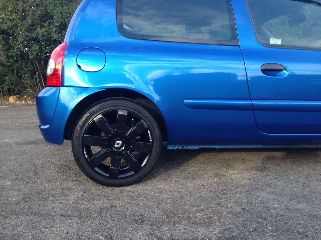 4F72639E-5935-43CE-BF89-097D23ADFADD-763-0000011D45113F36_zps0cb3879c.webp