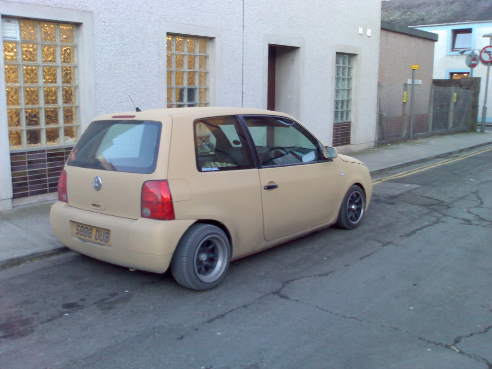 4uxqmw.jpg 4uxqmw.jpg