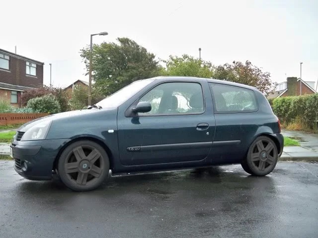 5400551793_74205972d6_z.webp