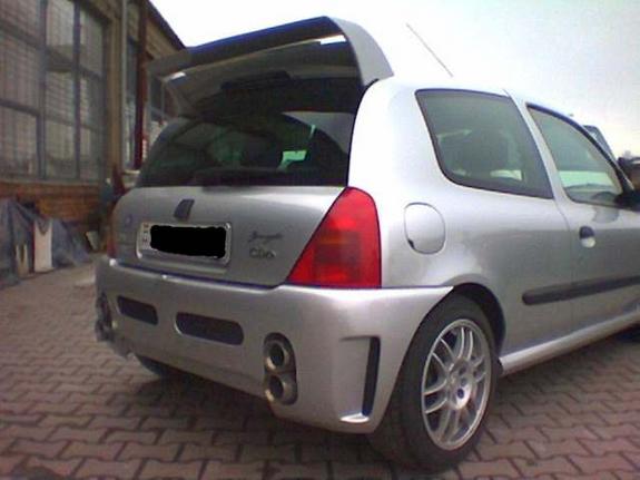 5424540017_large.jpg