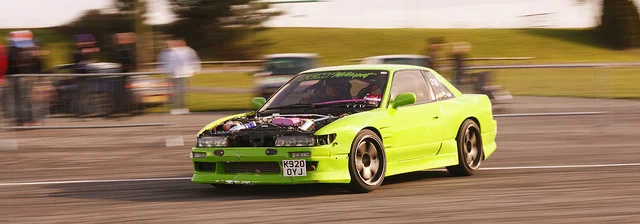5440871479_3e1e170e25_z.webp