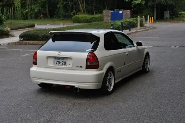 545d9d82-a460-e9f6.webp
