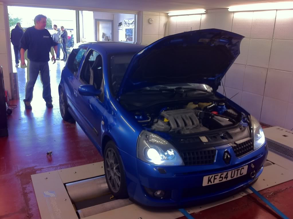 546d4030.jpg 546d4030.jpg