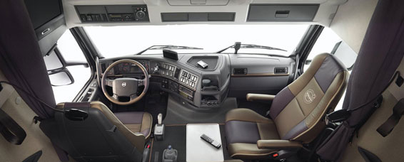 566x228-fh16-cab-interiors02.jpg