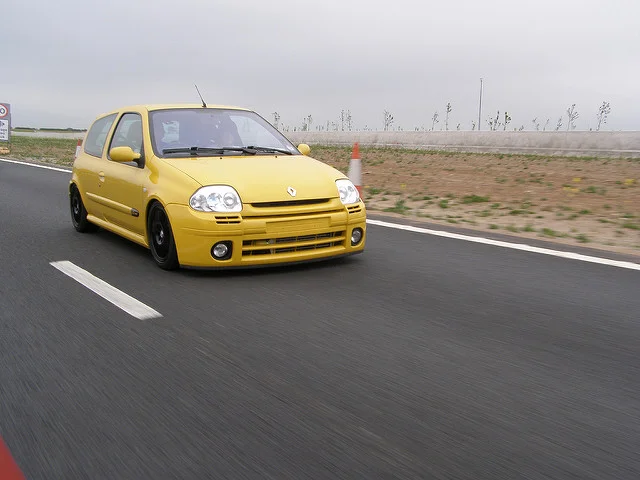5800553409_18aa04e945_z.webp