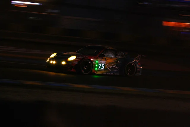 5938511228_891957e58a_z.webp