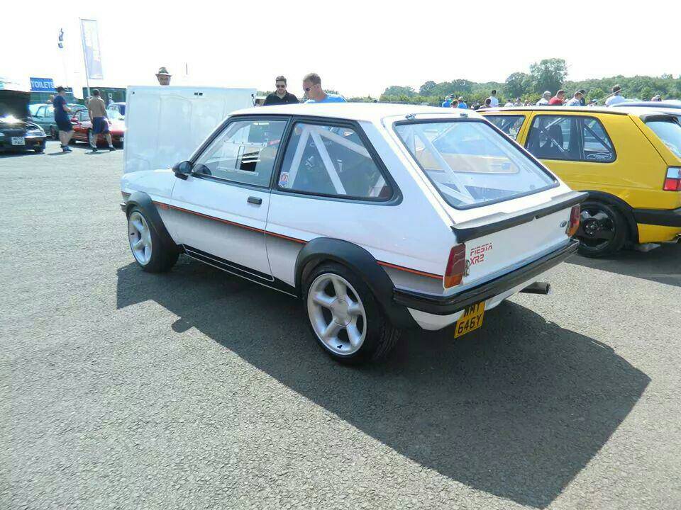 5fd11e40b3c26dbf0d5cfb1b4988f289.jpg