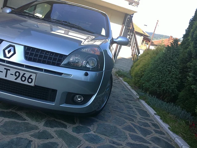 6050579223_981a017376_z.webp