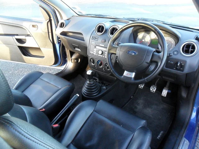 6539226141_67e9722304_z.webp