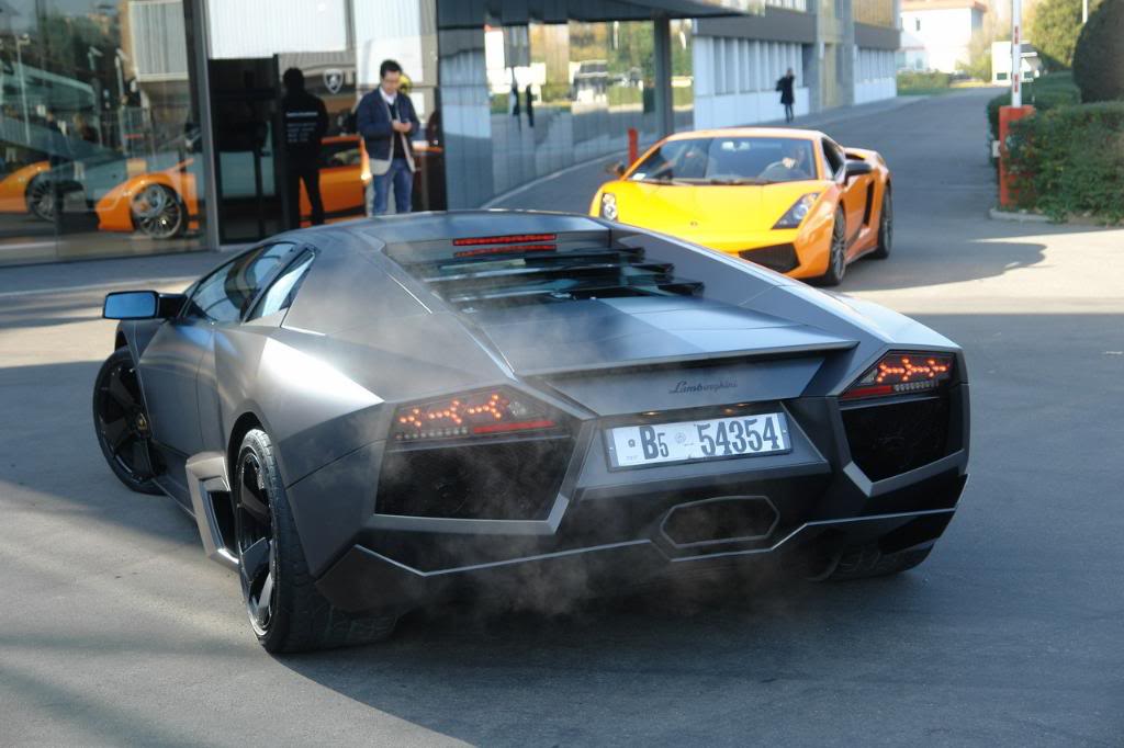 68229_LamborghiniReventon079_122_10.jpg